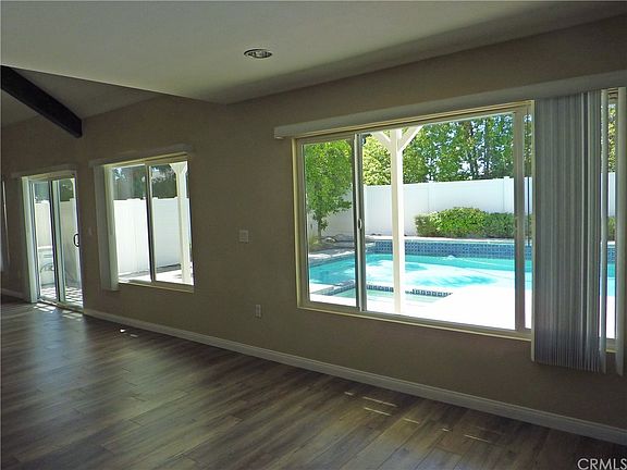 5th image of 1572 Honeydale Ct