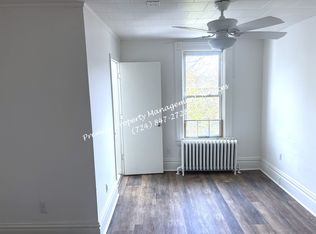 1129 Chartiers Ave, Mc Kees Rocks, PA 15136