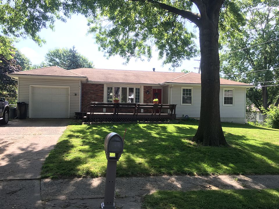 1st image of 3035 S 56th St