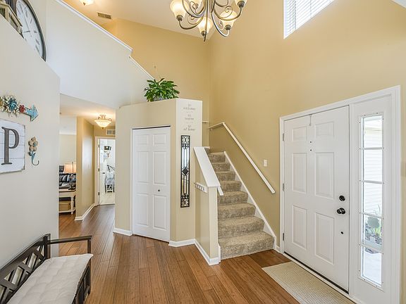 4th image of 2060 Dunnhill Ln