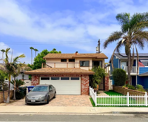 2393 Pierpont Blvd Photo 1