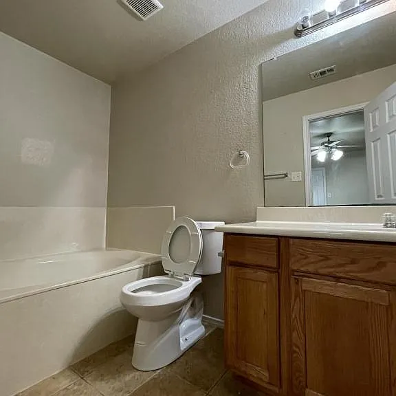 1104 Leah Dr #A — Photo 12