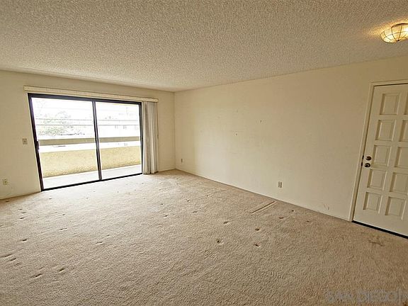 4th image of 3930 Centre St APT 203