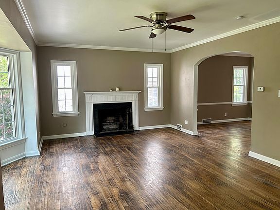 2nd image of 3613 Lynnfield Rd Unit 1