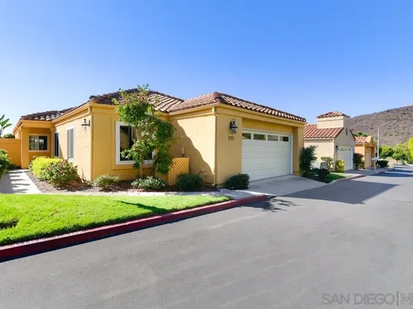 1717 Muirfield Gln, Escondido, CA 92026