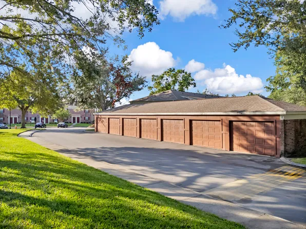 Carlton Arms of North Lakeland, 4500 Williamstown Blvd, Lakeland, FL 33810