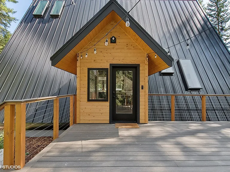 123 Little Mountain Rd — Photo 7