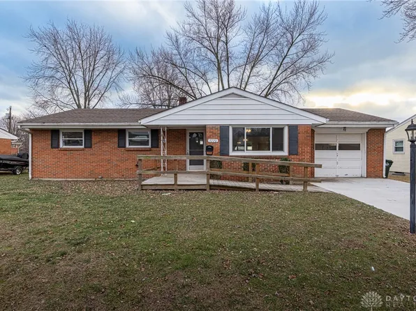 3220 Barbara Dr, Middletown, OH 45044