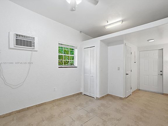 3rd image of 1137 Asturia Ave #1