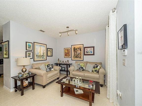 5th image of 1404 Sedgwick Dr
