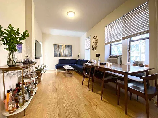 Rented by Compass | media 2