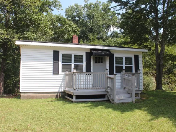 850 Saint Paul Church Rd, Huntingdon, TN 38344