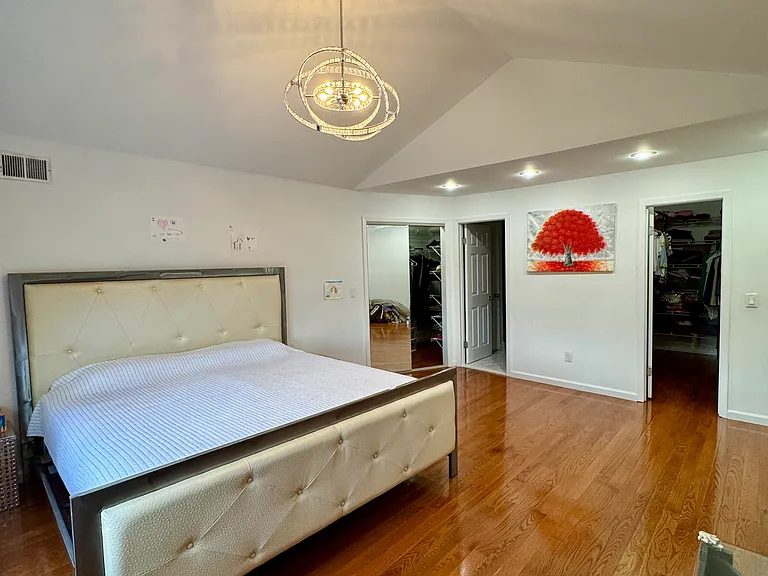 212 Parkside Dr — Photo 9