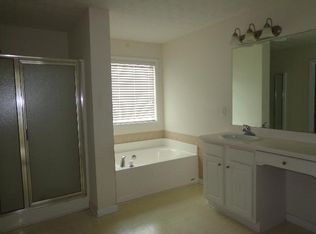 1376 River Club Dr NE, Conyers, GA 30012