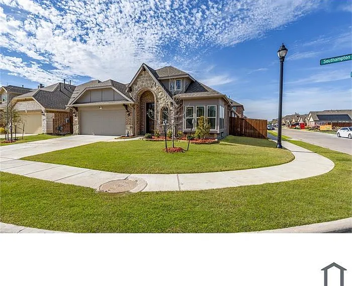 3101 Southampton Dr — Photo 15