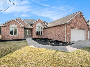 57624 Boulder Ct, Goshen, IN 46528
