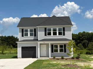 456 Finch Ln, Four Oaks, NC 27524