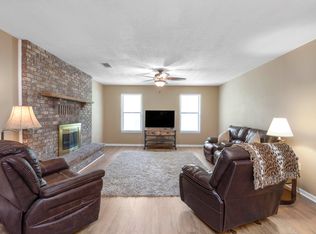 5801 Wildwood Rd, Crestview, FL 32536