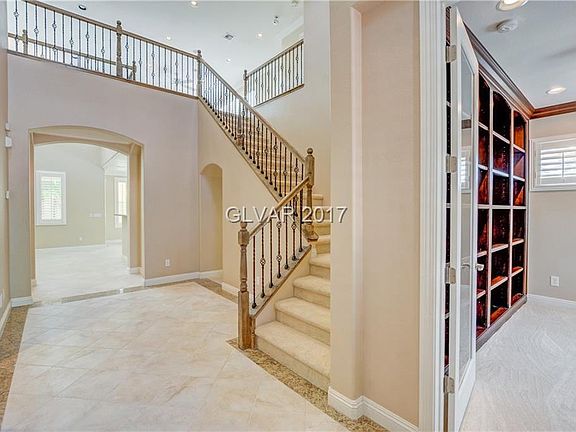 4th image of 1109 Silvery Shadows Ave