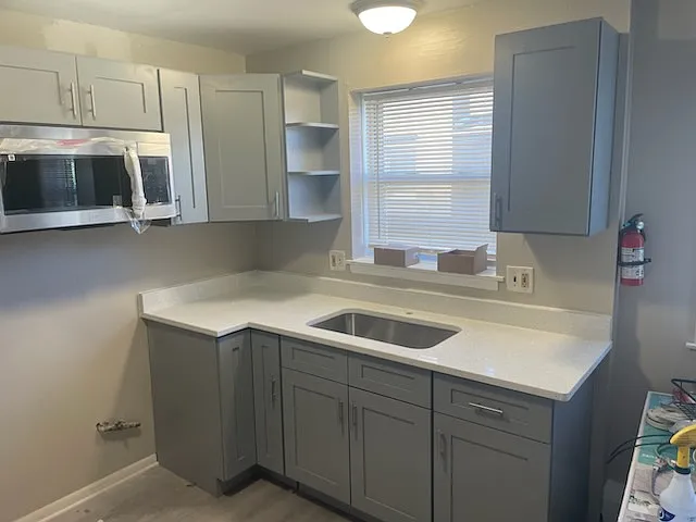 14608 Keystone Ave — Photo 2