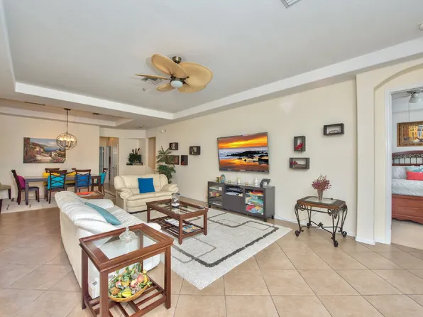 12859 Carrington Cir #3-202, Naples, FL 34105