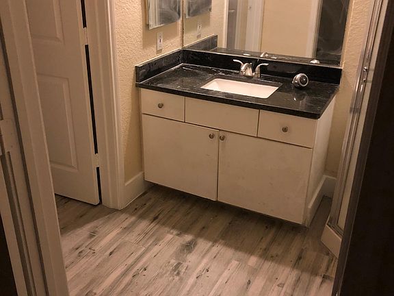 2nd image of 911 N Orange Ave APT 324