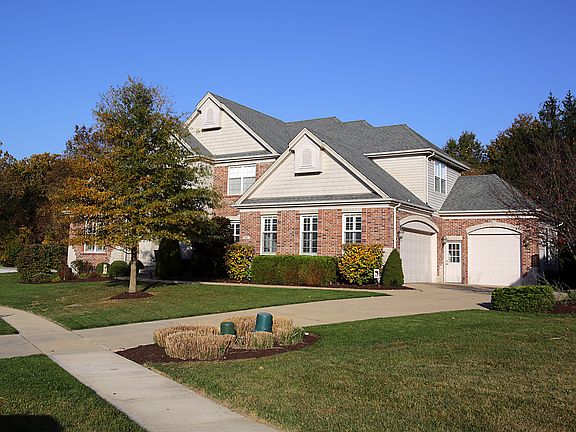 2nd image of 141 Bellerosa Dr