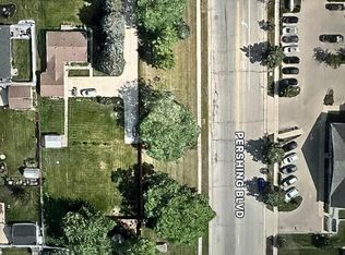 5220 PERSHING BOULEVARD, Kenosha, WI 53144