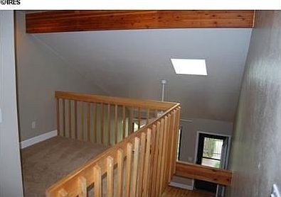 5th image of 297 S Taft Ct