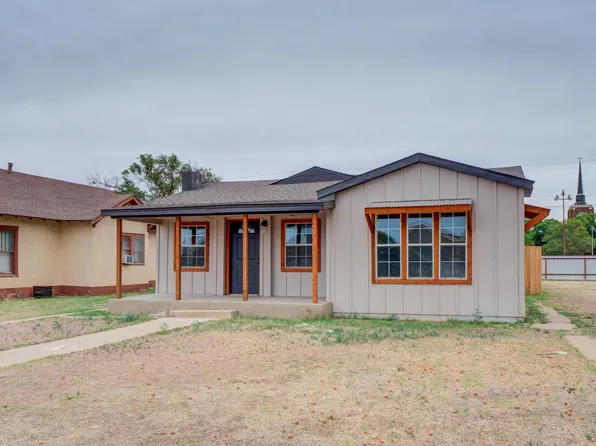 315 W Garza St, Slaton, TX 79364
