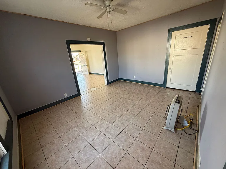 1504 Kemp Blvd #1 — Photo 3