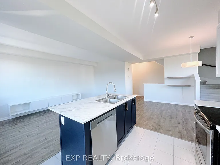 40 Teelin Cir — Photo 7