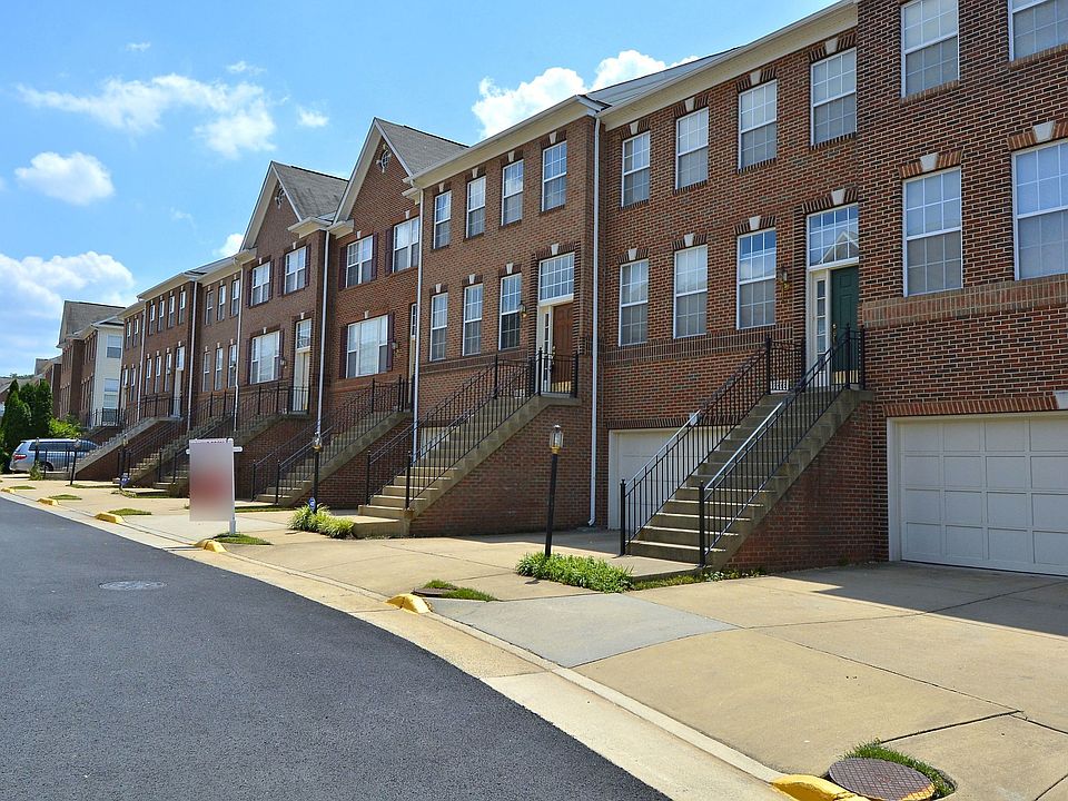 1st image of 2594 Logan Wood Dr