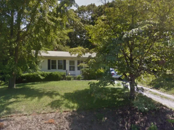 204 Orchard View Ln, Blacksburg, VA 24060