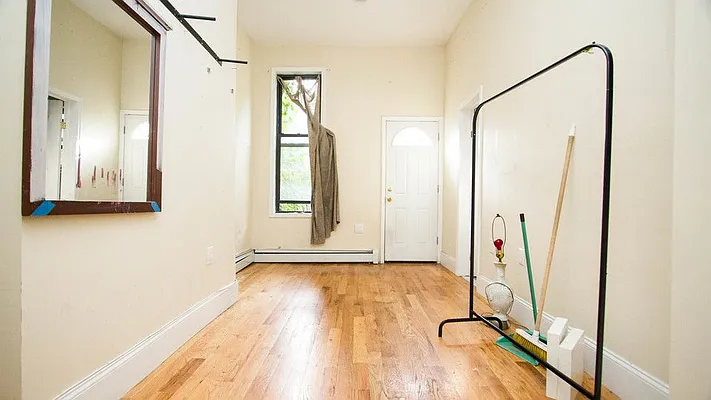 Rented by Nooklyn NYC LLC | media 27