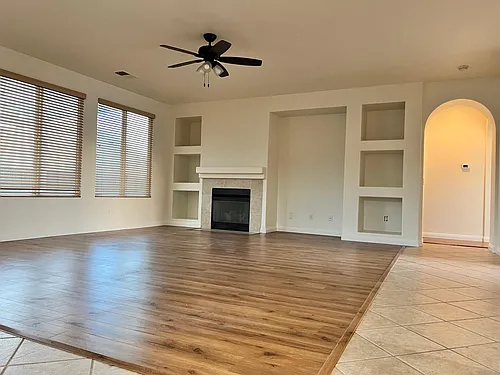 1092 Lyra Way Photo 1