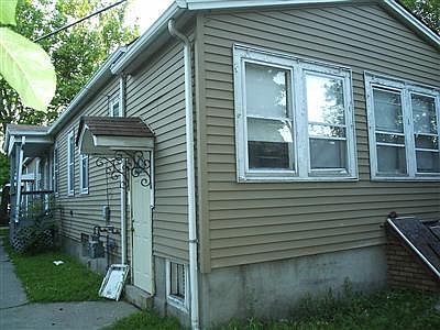 4th image of 4837 Walsh Ave