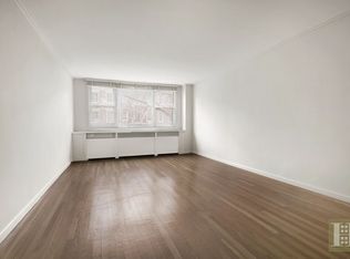 61 Jane St APT 2G, New York, NY 10014