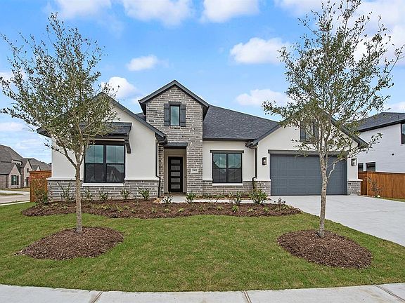 Presley III exterior