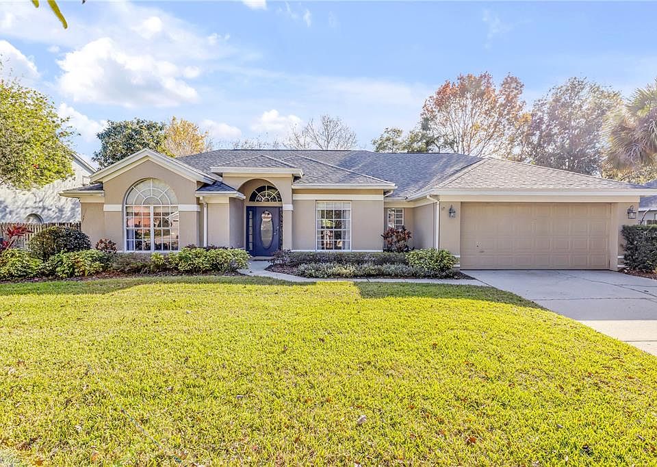 1st image of 369 Bentley St