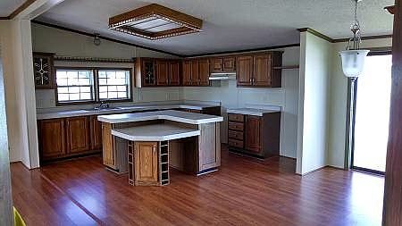 1st image of 318 Magnolia Ct