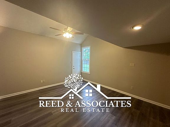 4th image of 8400 Beaverwood Dr