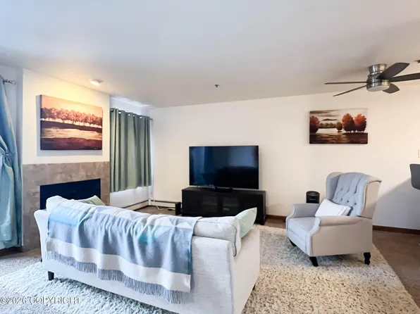 1170 Denali St Unit 233, Anchorage, AK 99501
