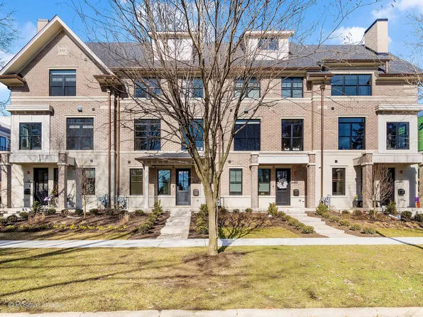 609 E Franklin Ave, Naperville, IL 60540