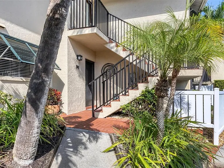 4660 Ocean Blvd #N1 — Photo 2