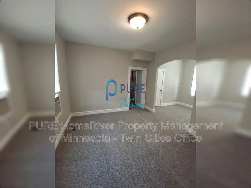 3 bed, 1.0 bath, 1250 sqft, $1,725 — Photo 2