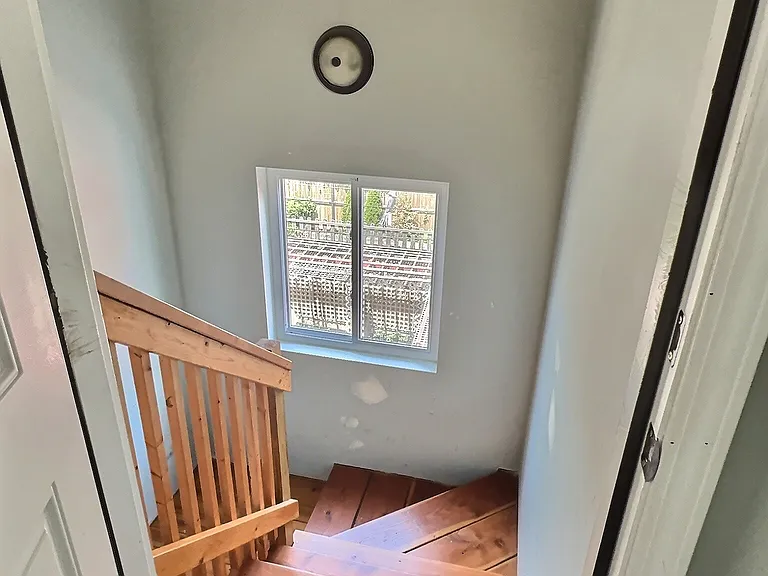 1723 W Altgeld St #2R — Photo 21