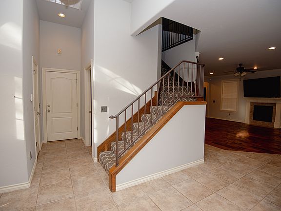 2nd image of 3611 S Fountain View Dr