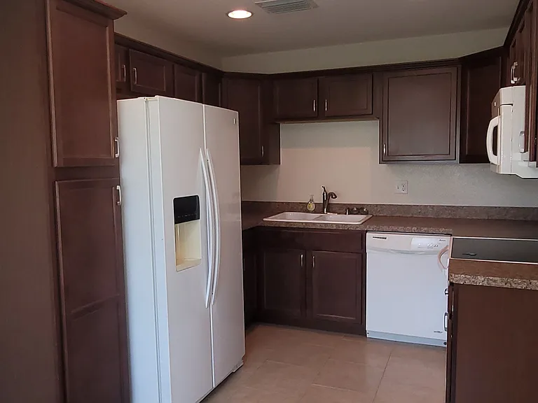 6230 Landover Ter — Photo 6