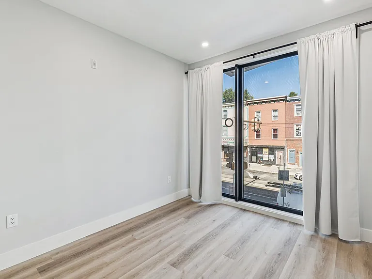 Triad Apartments: Brand New near Drexel & Penn — Photo 30